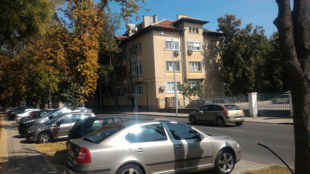 Mini Apartment Best Rest Plovdiv Kültér fotó