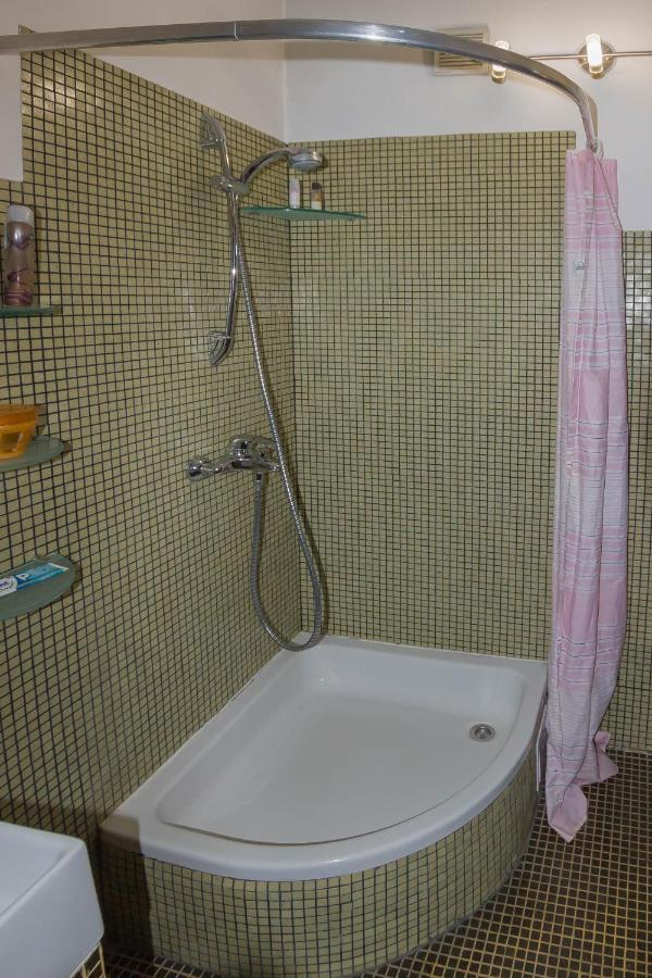 Mini Apartment Best Rest Plovdiv Kültér fotó
